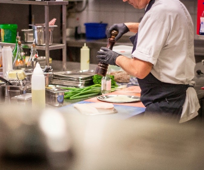 How a Restaurant POS System Enhances Productivity and Effectiveness?